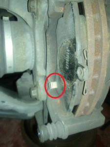 How to replace front brake pads on Volvo S40 V40 5